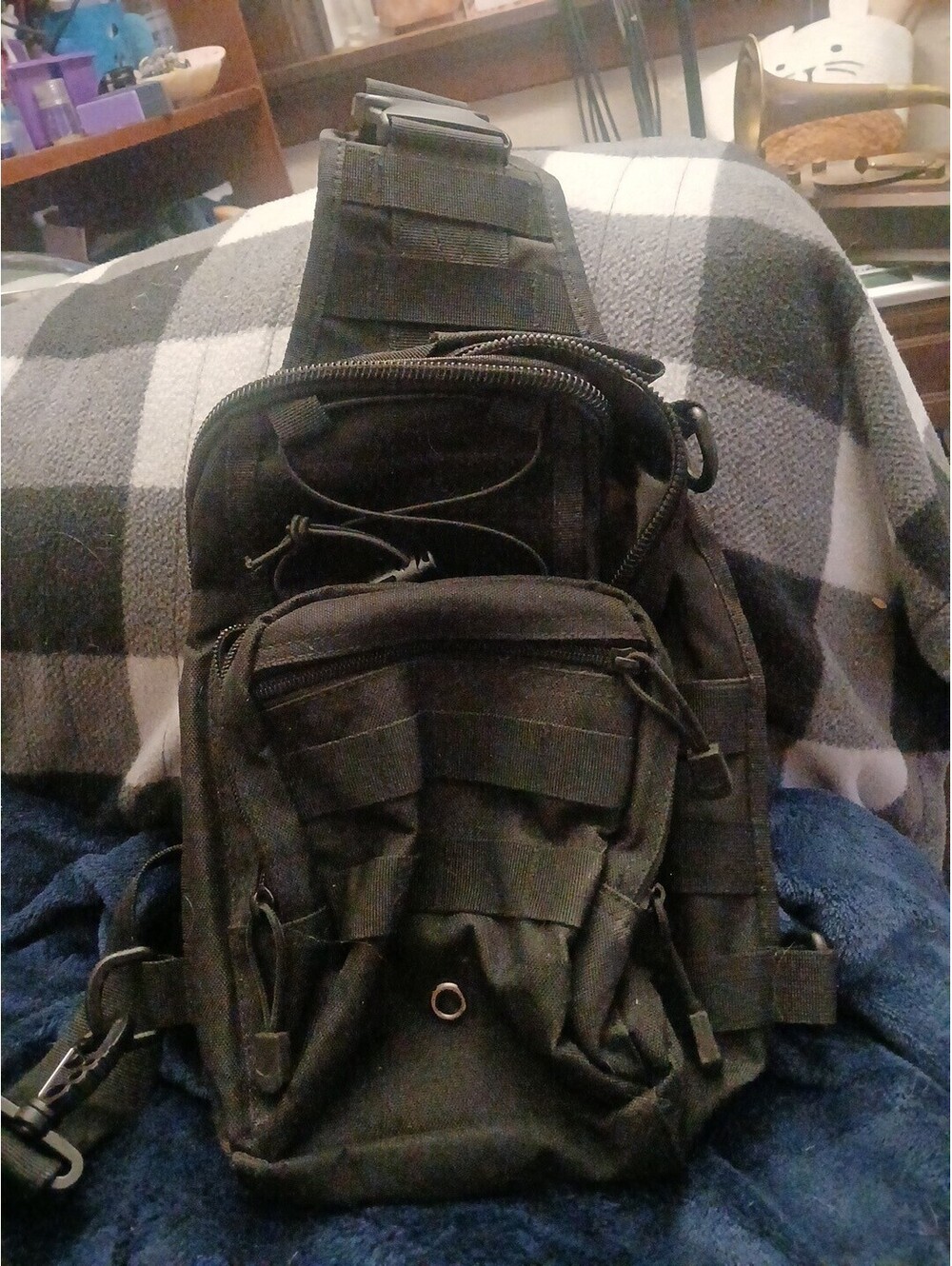 Black MOLLE Tactical Sling Bag Nylon 5L 3 Pocket Zip Fits 7" Tablet Strap